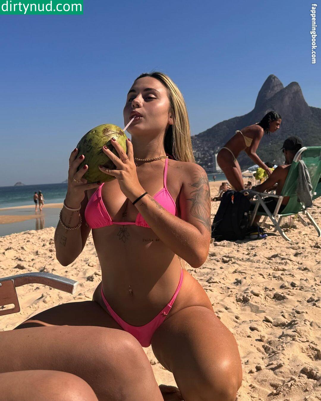 Lara Jucá Nude Leaks Onlyfans - Dirty nude