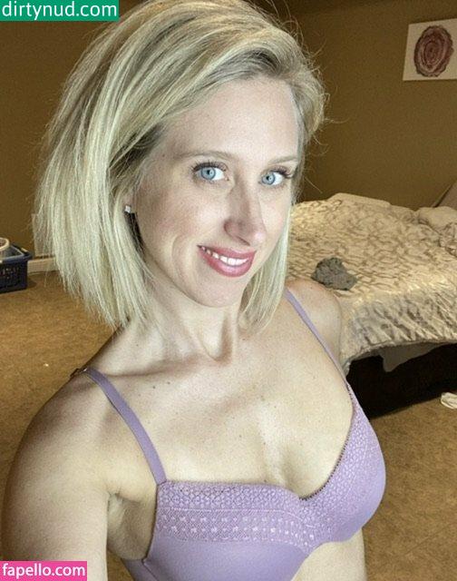 Sexyblondemissouri Nude Leaks Onlyfans - Dirty nude